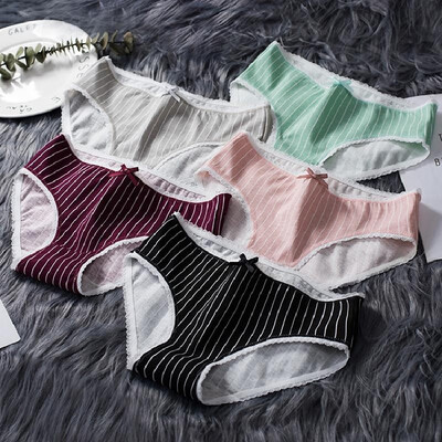 

Supply ladies briefs cotton mid-rise panties ladies light green spring&summer sweet pants comfortable simple Wine
