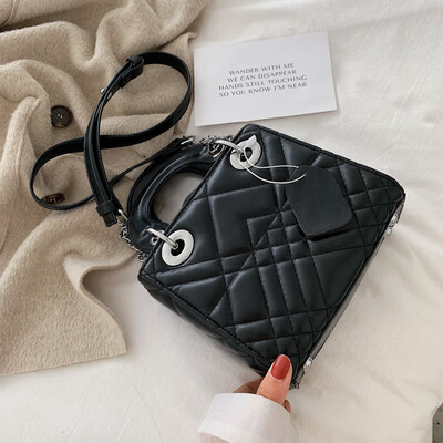 

High-end bag handbags new 2019 fashion summer Korean version of the shoulder slung portable rhombic chain small square bag