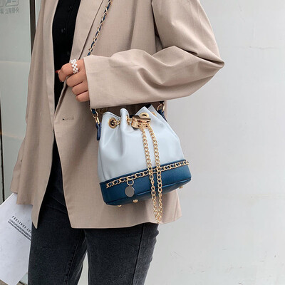 

Senior sense of foreign small bag female 2019 new fashion pop bucket bag texture wild broadband Messenger bag tide