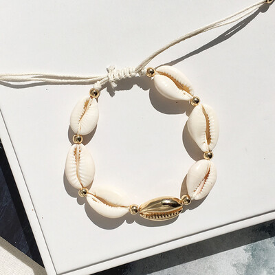 

Vintage Gold Color Bead Cowrie Shell Choker Necklace for Women Coin Pendant Necklace Rope Natural seashell Statement Collier
