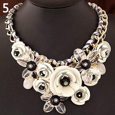 

Elegant Women Flower Pendant Rhinestone Statement Bib Collar Necklace Xmas Gift