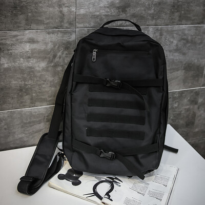 

Ultra-large-capacity shoulder bag in Europe&the United States Mens handbag straddles 17-inch computer bag obliquely for high