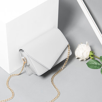 

High-level air-and-air-feel womens bag2019 womens all-in-one French small chain bag