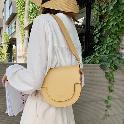 

Advanced sense of foreign small bag female 2019 new wave Korean version of the wild saddle bag casual shoulder portable Messenger bag