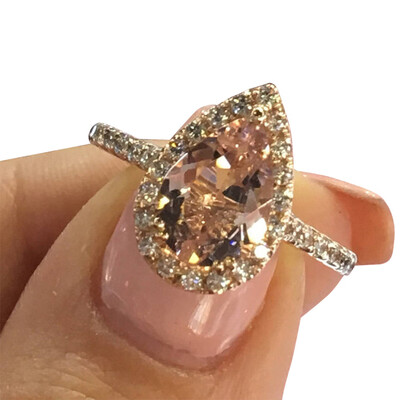 

Exaggerated Fashion Cubic Zirconia Pink Crystal Rings Water Drop Pear Shape Ring Female Wedding Party Accessories Jewelry