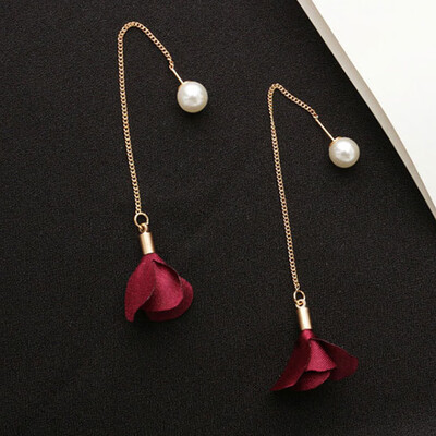 

New Fashion Elegant Pearl Flower Earrings for Women Alloy Earrings