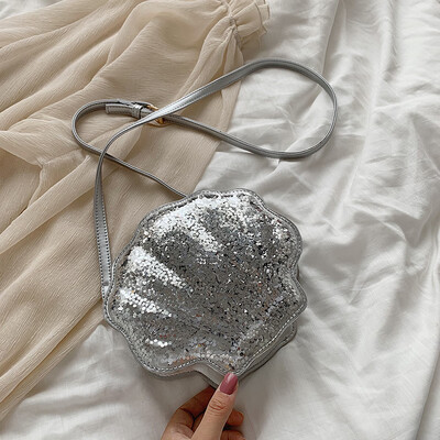 

Ins girls on the new fashion sequins shell womens bag 2019 new bag Korean version of the small bag slanted bag tide