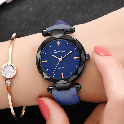 

RM New Fashion Geneva Women Leather Band Quartz Analog Wrist Watch