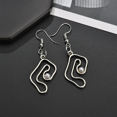 

New Alloy Gold Stud Earrings Necklace Combination Sweet Cutout Leaves Imitation Pearl Stud Earrings Wedding Party Jewelry Set