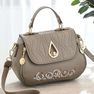 

2019 summer new womens bag handbag PU leather Korean version of the simple trend shoulder bag Messenger bag