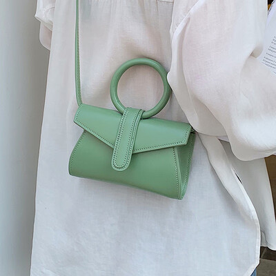 

Bag female 2019 new Korean version of the French niche versatile sense of shoulder Messenger bag fashion ring handbag