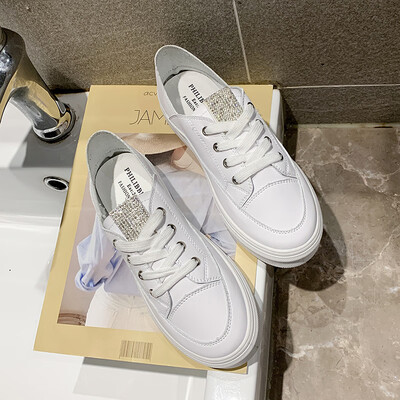 

Net red white shoes women 2019 summer ultra-hot casual Joker tide shoes low rhinestone board shoes new womens shoes white shoes