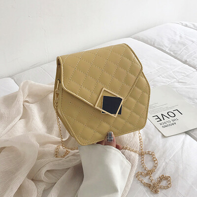 

2019 new simple fashion casual shoulder bag versatile texture Messenger bag female polygon rhombic chain bag