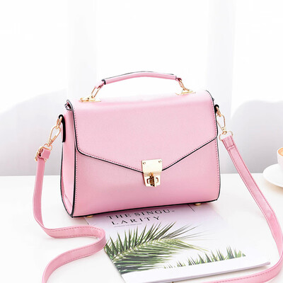 

On the new ins single shoulder slant bag woman summer version of the Korean version of 100 leisure womens bag fashion envelope fa