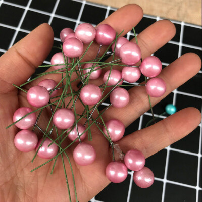 

New Hot 50PCS Artificial Christmas Xmas Tree Wreath Decorations Holly Berry Stems DIY Craft Supplies