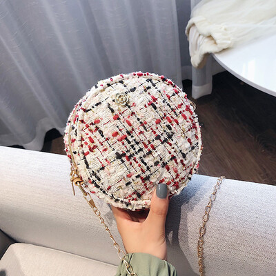 

Fashion wild personality small round bag 2019 new simple contrast color woven bag female Sen temperament chain Messenger bag