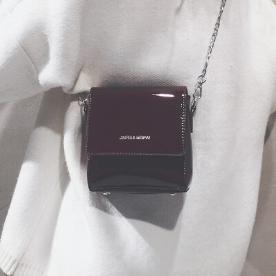 

Ins net red black bag on the new texture bag female 2019 new wave Korean version of the chic chain shoulder Messenger bag