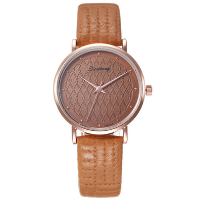 

New ladies creative mesh dial rivet scale quartz watch casual student watch female models