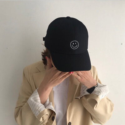 

Baseball Hat Korean version of Joker Sun Hat outdoor Sun Hat embroidered smiley face Cap street hip hop Hat
