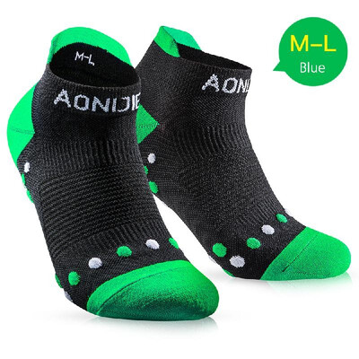 

Absorbent Outdoor Socks Hiking Climbing Trekking Running Sports Socks Quick-dry Warm Low Cut Sock