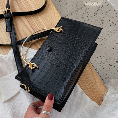 

On the new texture leisure bag 2019 new Korean version of Joker shoulder slung handbag fashion small square bag