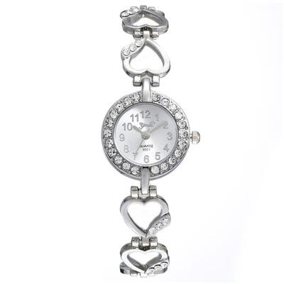 

Bracelet Cute And Elegant Love Shape Watch With Rhinestones On The Surface Womens Watches Bayan Kol Saaty Fashion Clock