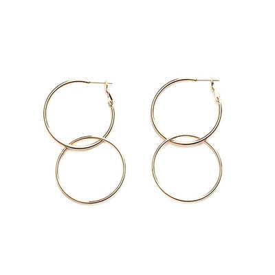 

Exaggerated Minimalist Wind Round Retro Geometric Large Circle Earrings Metal Large Circle Earring