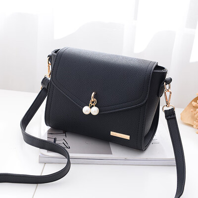 

New fashion simple Baitao lady Chao Korean version of one-shoulder oblique Bag Small Square Bag Girl