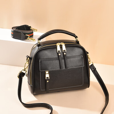 

In summer the new bag is popular with women Korean fashion wild ins shoulder messenger bag portable small square bag