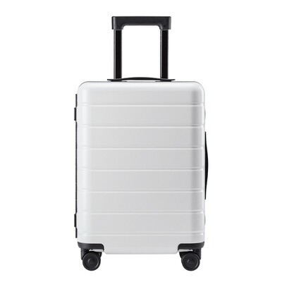 

Millet MI 90 points frame suitcase 20 inches white