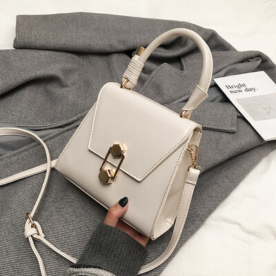 

High-grade small bag female foreign style 2019 new Korean fashion wild single shoulder slung portable saddle bag