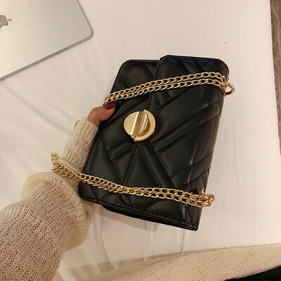 

2019 new texture small square bag Korean version of the wild embroidery thread round lock small bag female simple chain shoulder Messenger bag