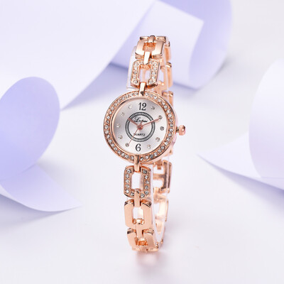 

RM European Simple Casual Beauty Fashion Small And Delicate Bracelet Watch