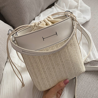

Summer small fresh texture small bag woman 2019 new Chaohan version of the ocean air slanted bucket bag