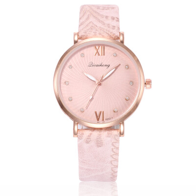 

Female student belt watch Roman scale irregularity