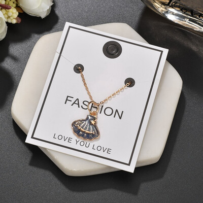 

Summer Alloy Shell Pendant Necklace Exquisite Simple Personality Temperament Gold Conch Necklace Ocean Beach Bohemian Jewelry