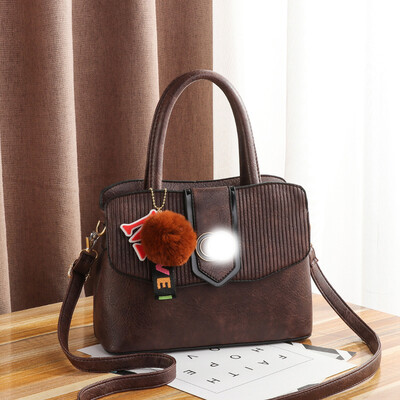 

2019 spring new fashion handbag female bag casual wild lady bag shoulder bag
