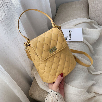 

Small fragrance rhombic chain bag female 2019 new wave Korean version of the wild single shoulder slung fashion portable bucket bag