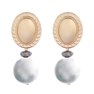 

1 Pair Vintage Women Jewelry Exaggerated Ear Studs Big Pearl Pendant Earrings