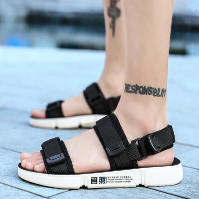 

2019 summer new sports sandals mens Korean version of the trend of beach shoes students open toe casual street shot sandals&slippers