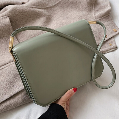 

New retro tofu bag autumn 2019 Korean version of womens bag 100 simple single shoulder slant bag small square bag