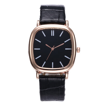 

New rose gold square shell simple men&women on the table couple creation