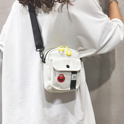 

Net red packet popular female bag 2019 new fashion canvas bag shoulder bag summer small fresh ins messenger bag