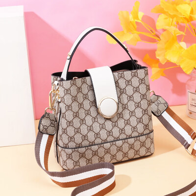 

Baggage ladies new fashion Ms ins Baitao Handbag Shoulder slanting temperament lady bag summer