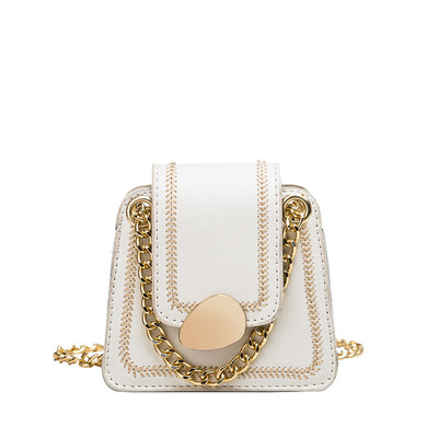 

Ins super fire fashion Korean bag trend wild rhombic handbags chic chain shoulder Messenger bag