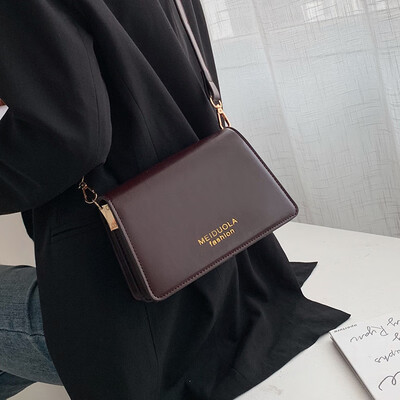 

French small bag ocean bag female bag 2019 new Korean version of the wild Messenger bag autumn texture small square bag