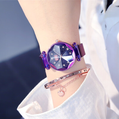

2019 New Fashion Diamond Ladies Watch Luxury Starry Sky Women Geometric Surface Clock Magnetic Mesh Waterproof Girl Wristwatches