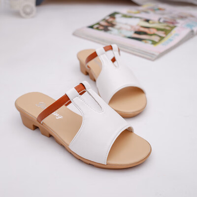 

In summer womens thick bottom with the Korean version of beach fashion casual wear flat sandals&slippers tide womens shoes