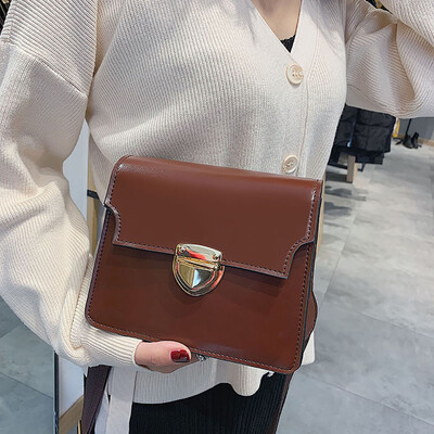 

Tailored Women Small Fashion Versatile Lock Shoulder Bag Messenger Bag