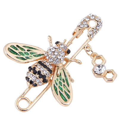 

Brooches Animal Shapes Crystal Red Green Bee Brooch Pins 5235mm Badges For Clothes Female Brooches